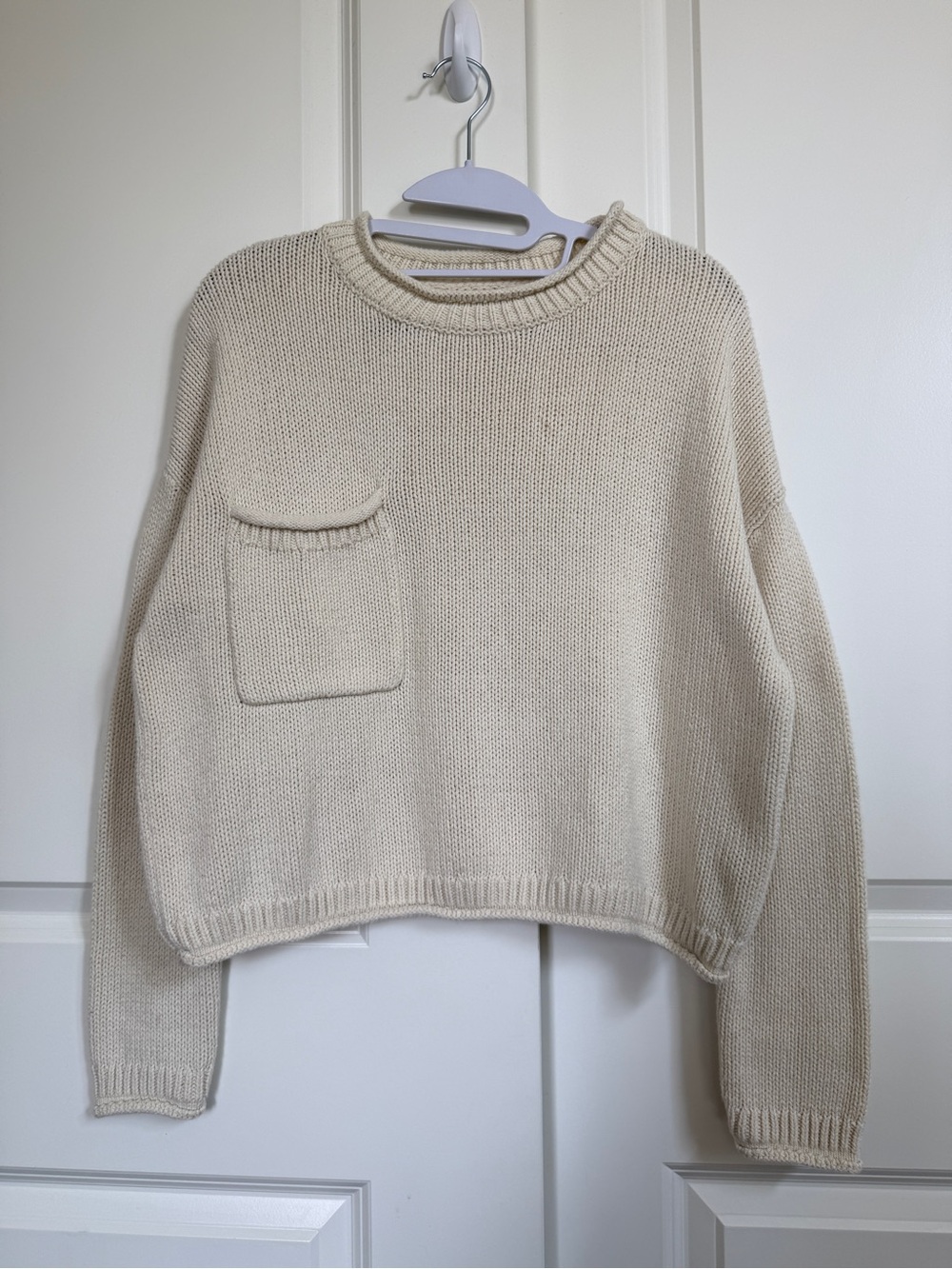 Urban Outfitters Ivory cropped pocket knit sweater Women’s XS